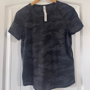 Lululemon camo shirt